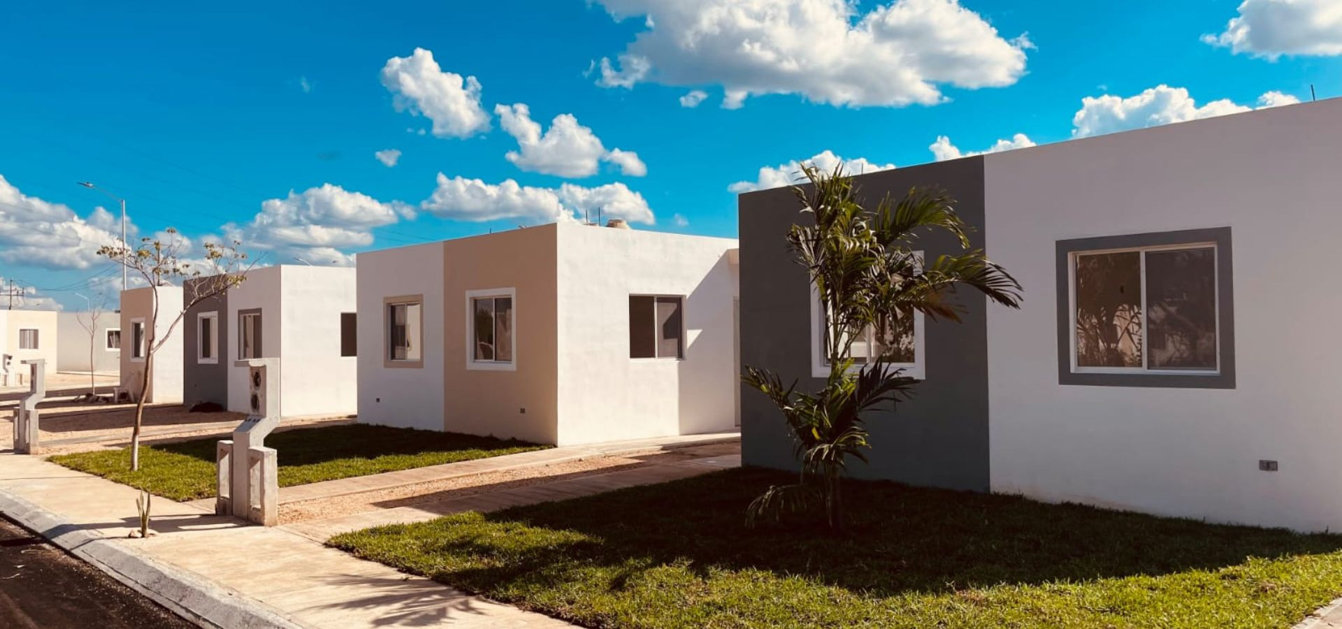 Venta  de Casa en Valle de Umán, Itzincab, Yucatán NT-244